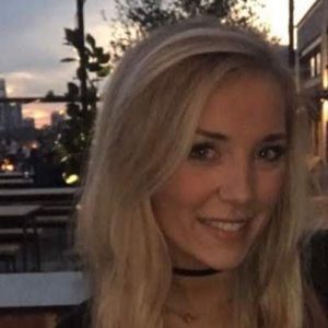 Meet your Posher, Alyson